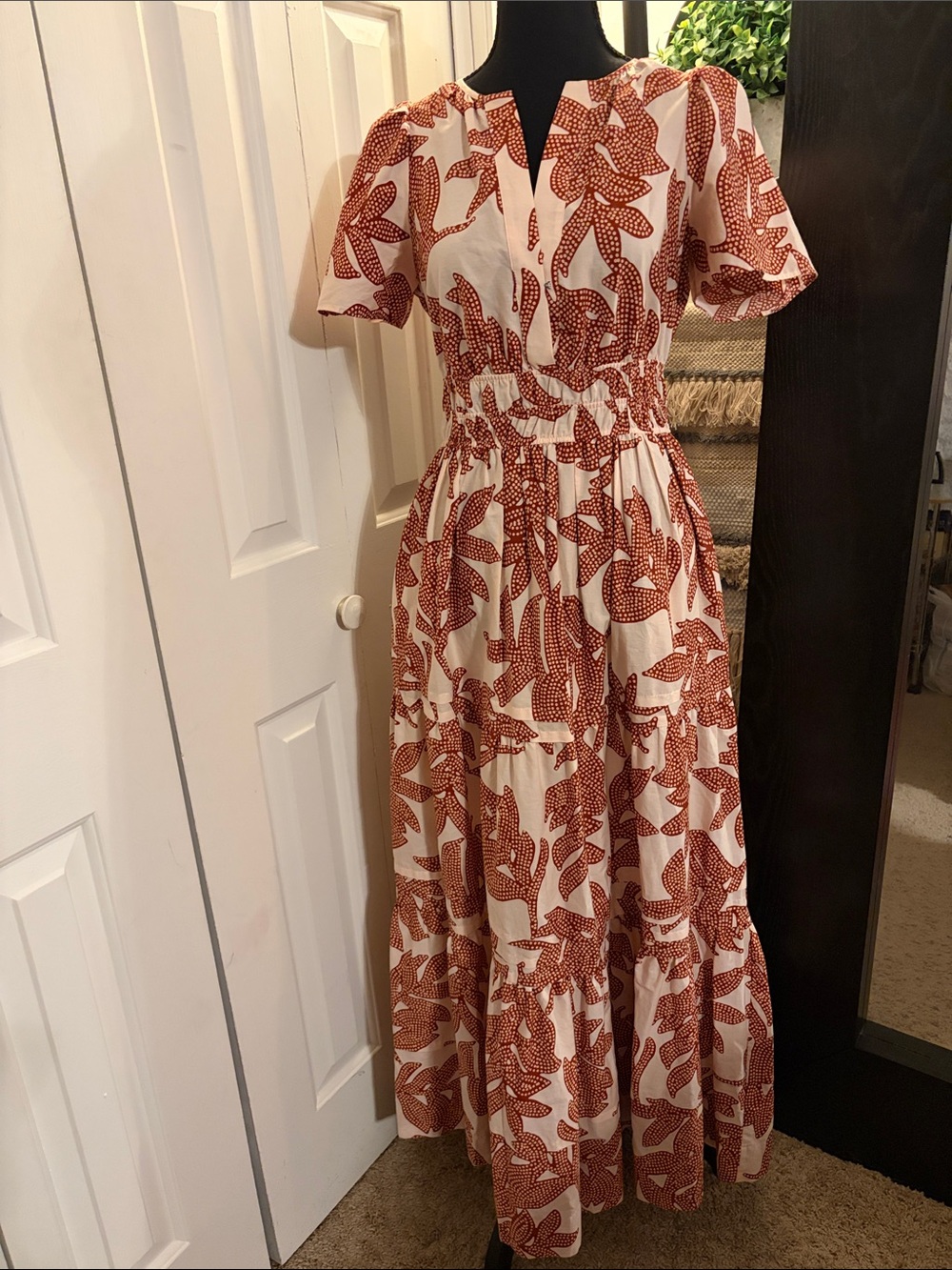 Anthropologie Somerset Cream Maxi Dress with Rust Leaf Print